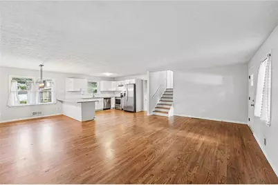 585 Westchester Circle SW, Marietta, GA 30064 - Photo 12