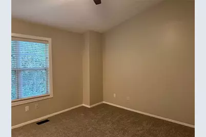 2507 Queen Anne Court, Sandy Springs, GA 30350 - Photo 8