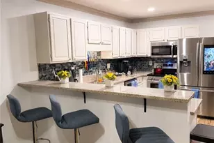 8945 Carroll Manor Dr, Sandy Springs, GA 30350 - Photo 14