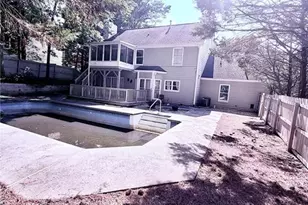 2887 Kingstream Dr, Snellville, GA 30039 - Photo 6