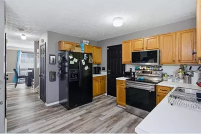 1459 Bridgewater Branch, Stone Mountain, GA 30088 - Photo 4