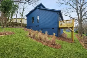 1674 Mary George Ave NW, Atlanta, GA 30318 - Photo 32
