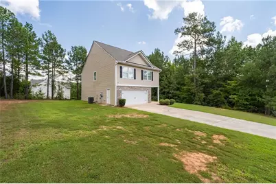 105 Oakbrook Lane, Covington, GA 30016 - Photo 4