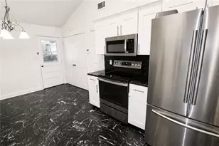 5165 Sterling Trace Ct NW, Lilburn, GA 30047 - Photo 18