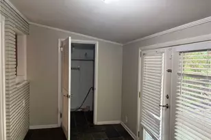1847 Dorsey Ave, East Point, GA 30344 - Photo 12