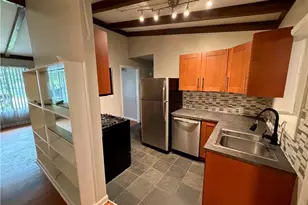 1847 Dorsey Ave, East Point, GA 30344 - Photo 10