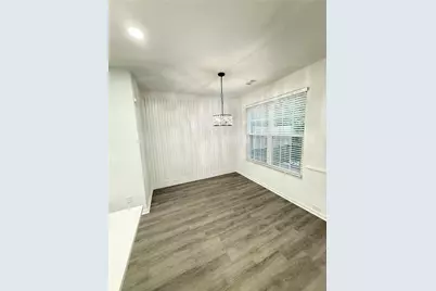 2860 Parkway Close, Lithonia, GA 30058 - Photo 6