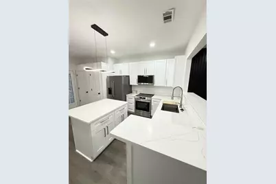 2860 Parkway Close, Lithonia, GA 30058 - Photo 10