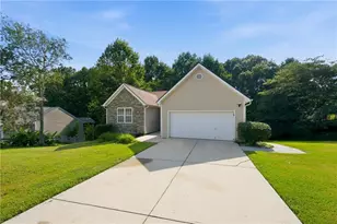 5012 Yellow Stone Dr, Flowery Branch, GA 30542 - Photo 6