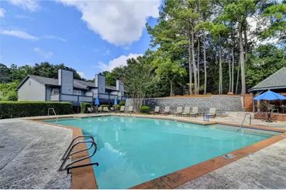 1305 Weatherstone Way NE, Atlanta, GA 30324 - Photo 14