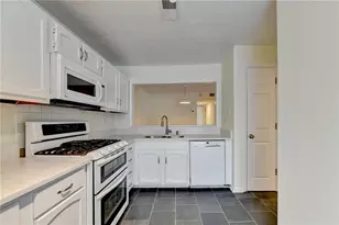 1305 Weatherstone Way NE, Atlanta, GA 30324 - Photo 36
