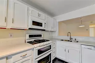 1305 Weatherstone Way NE, Atlanta, GA 30324 - Photo 38