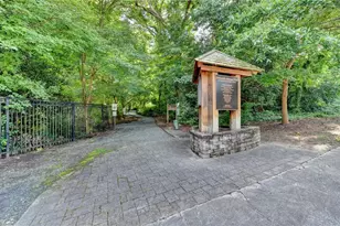 1305 Weatherstone Way NE, Atlanta, GA 30324 - Photo 8