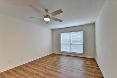 1305 Weatherstone Way NE, Atlanta, GA 30324 - Photo 32