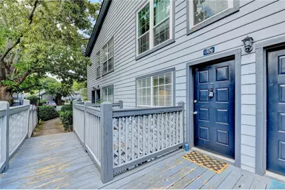 1305 Weatherstone Way NE, Atlanta, GA 30324 - Photo 4