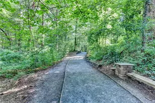 1305 Weatherstone Way NE, Atlanta, GA 30324 - Photo 6