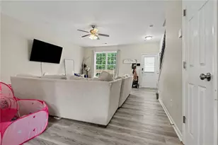 2795 Deerwood Ln SW, Atlanta, GA 30331 - Photo 4