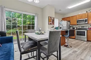 2795 Deerwood Ln SW, Atlanta, GA 30331 - Photo 6