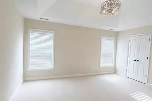 319 Wildwood Point, Atlanta, GA 30349 - Photo 6