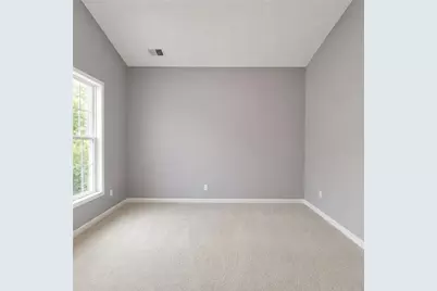 319 Wildwood Point, Atlanta, GA 30349 - Photo 4