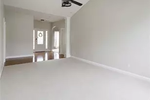 319 Wildwood Point, Atlanta, GA 30349 - Photo 6