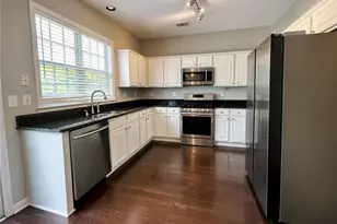 2584 Alvecot Cir SE, Atlanta, GA 30339 - Photo 6