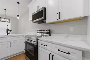 1015 Lyndon Ave, Griffin, GA 30223 - Photo 4