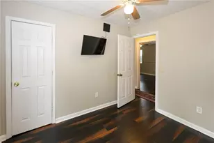 5589 Emerald Glen, Stone Mountain, GA 30088 - Photo 12