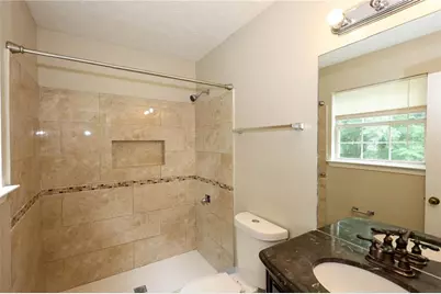 5589 Emerald Glen, Stone Mountain, GA 30088 - Photo 10
