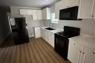1345 Maple St, Stockbridge, GA 30281 - Photo 6