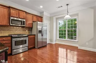 2263 Limehurst Dr NE, Brookhaven, GA 30319 - Photo 8