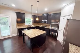 2772 Bluestone Dr SW, Atlanta, GA 30331 - Photo 2