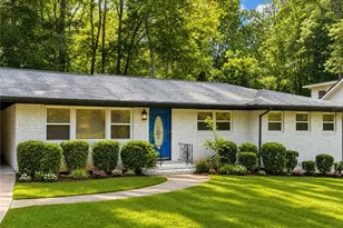 2691 Westchester Dr, Atlanta, GA 30344 - Photo 2