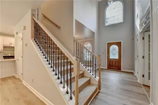 4937 Chalden Ln NE, Marietta, GA 30066 - Photo 8