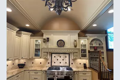 10295 Groomsbridge Road, Johns Creek, GA 30022 - Photo 32