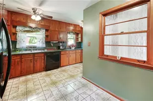 1223 Sanders Dr, Morrow, GA 30260 - Photo 4