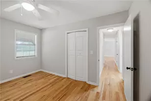 736 Wolfskin Rd, Arnoldsville, GA 30619 - Photo 24