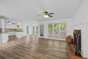 503 Deer Cliff Ct, Woodstock, GA 30189 - Photo 4