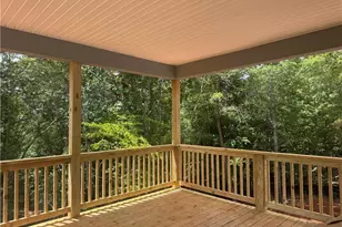 158 Blackberry Ct, Pendergrass, GA 30567 - Photo 8