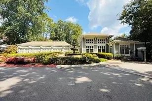 1103 Summit N Dr NE, Atlanta, GA 30324 - Photo 26