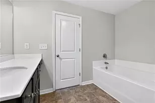 4688 Beacon Ridge Ln, Flowery Branch, GA 30542 - Photo 32