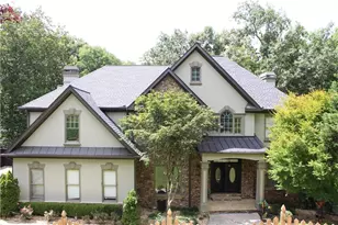 8430 Valemont Dr, Sandy Springs, GA 30350 - Photo 4