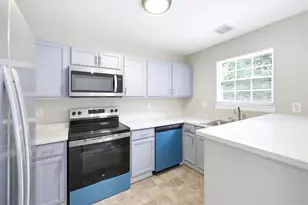 5612 Pine Gate Dr, Atlanta, GA 30349 - Photo 8