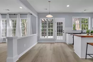 552 Glen Level Cir, Sugar Hill, GA 30518 - Photo 12