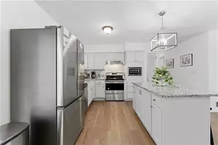 2725 Shoreland Dr SW, Atlanta, GA 30331 - Photo 12