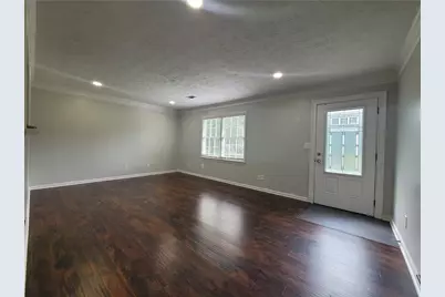 4641 Lucerne Valley Rd SW, Lilburn, GA 30047 - Photo 8