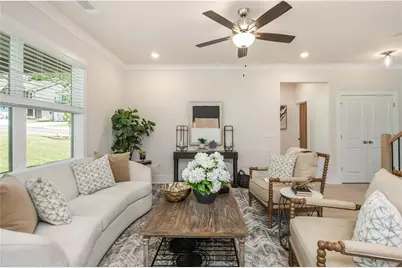 5587 Overview Drive, Flowery Branch, GA 30542 - Photo 12