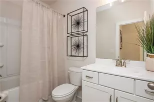 5587 Overview Dr, Flowery Branch, GA 30542 - Photo 26