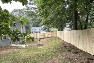 2002 Chivalry Ct, Lawrenceville, GA 30044 - Photo 26