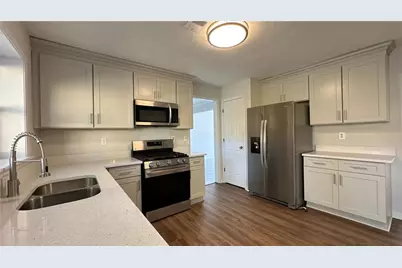 2002 Chivalry Court, Lawrenceville, GA 30044 - Photo 10